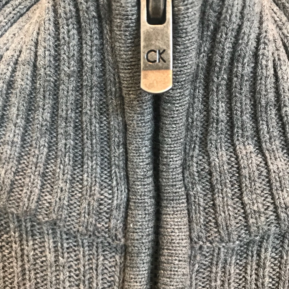 NWOT Calvin Klein grey knit sweater